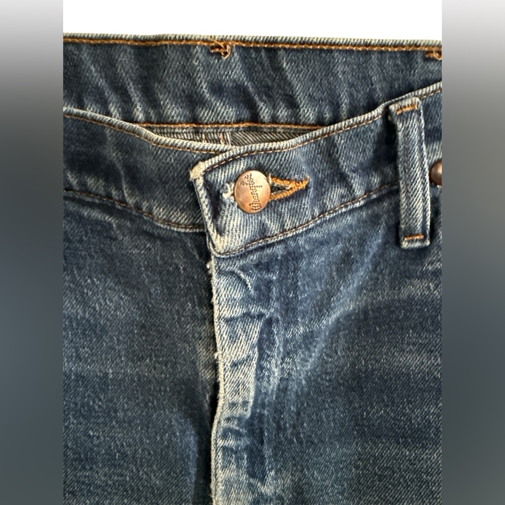 Vintage Wrangler 947STR Jeans 32x30 Custom Hand Painted Mountain Pockets - Picture 5 of 7